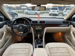 
										VW PASSAT 2012 2.5 full									